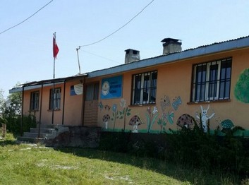 Ardahan-Göle-Şehit Er Murat Koç Okçu İlkokulu fotoğrafı