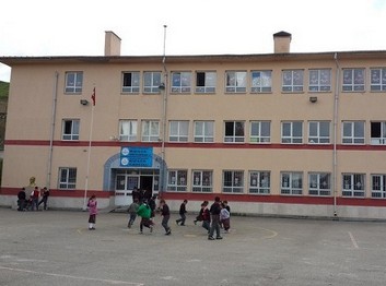 Amasya-Gümüşhacıköy-Kızılca Ortaokulu fotoğrafı