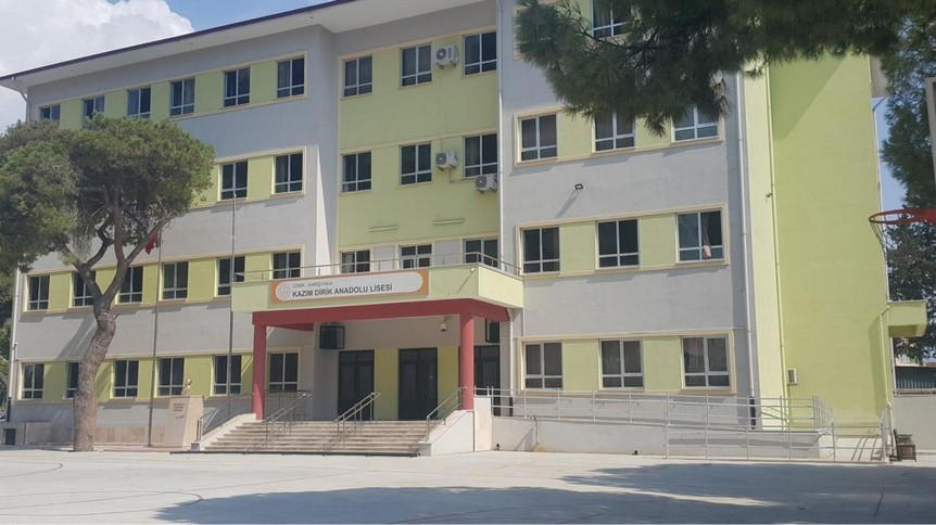 İzmir-Karşıyaka-Kazım Dirik Anadolu Lisesi fotoğrafı