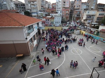 İzmir-Konak-Yapıcıoğlu İlkokulu fotoğrafı