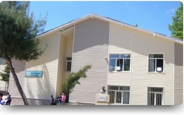 Adıyaman-Gölbaşı-Şehit Mikdat Sümer Ortaokulu fotoğrafı