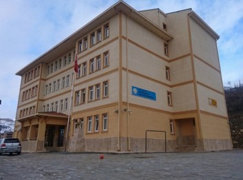 Karaman-Sarıveliler-Sarıveliler Mustafa Barcın Anadolu İmam Hatip Lisesi fotoğrafı