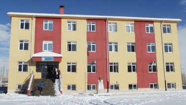 Niğde-Merkez-Çayırlı Şehit Ayhan Karagöz İlkokulu fotoğrafı