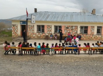 Van-Erciş-Çağdaş İlkokulu fotoğrafı