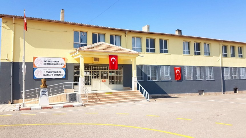 Konya-Emirgazi-15 Temmuz Şehitleri İmam Hatip Ortaokulu fotoğrafı