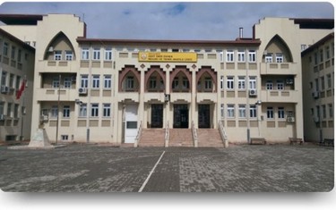 Antalya-Kepez-Şehit Ömer Dikmen Çok Programlı Anadolu Lisesi fotoğrafı