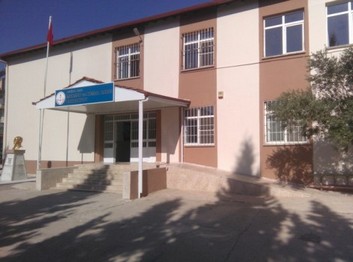 Denizli-Kale-Mehmet ve Kemal Aracı Ortaokulu fotoğrafı