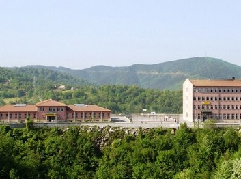 Zonguldak-Kozlu-Kozlu Mesleki ve Teknik Anadolu Lisesi fotoğrafı