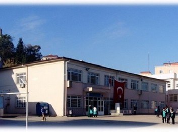 Bursa-Yıldırım-Sait Süheyla Bildirener İmam Hatip Ortaokulu fotoğrafı
