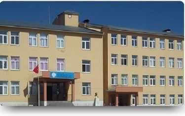 Ardahan-Çıldır-Şehit Öğretmen Sezgin Yolcu Yatılı Bölge Ortaokulu fotoğrafı