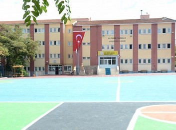 Ankara-Çankaya-Hacı Ömer Tarman Anadolu Lisesi fotoğrafı