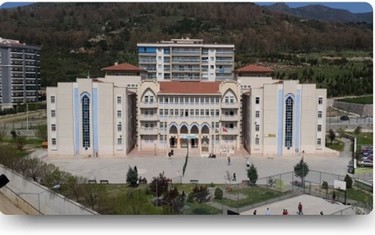 İzmir-Karşıyaka-Toki Karşıyaka Belediyesi İlkokulu fotoğrafı