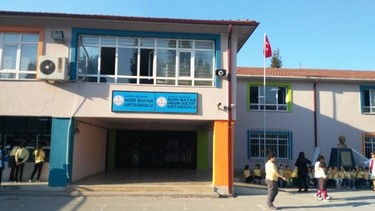 Sakarya-Adapazarı-Nuri Bayar İmam Hatip Ortaokulu fotoğrafı