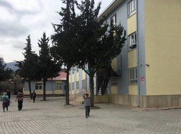 Kahramanmaraş-Onikişubat-Şehit Fatih Saylak Ortaokulu fotoğrafı