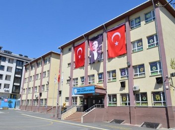 İstanbul-Ümraniye-Ahmet Kılıçarslan İlkokulu fotoğrafı