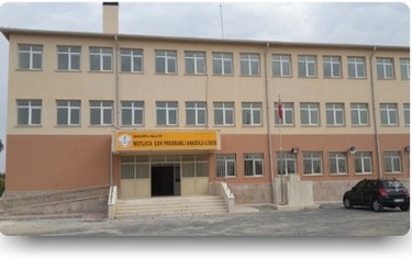 Şanlıurfa-Haliliye-Mutluca Ali Koç Çok Programlı Anadolu Lisesi fotoğrafı
