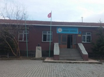 Niğde-Çiftlik-Asmasız İlkokulu fotoğrafı