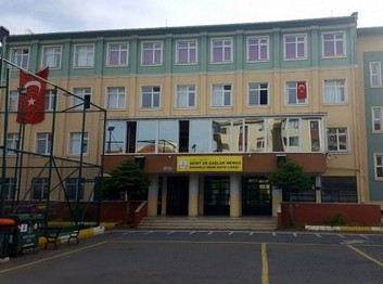 İstanbul-Maltepe-Şehit Er Çağlar Mengü Anadolu İmam Hatip Lisesi fotoğrafı