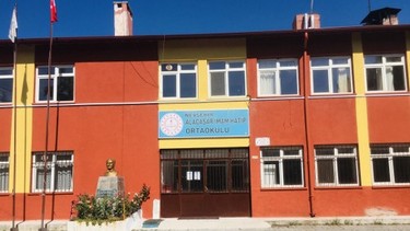 Nevşehir-Merkez-Alacaşar Şehit İdris Aksöz İmam Hatip Ortaokulu fotoğrafı
