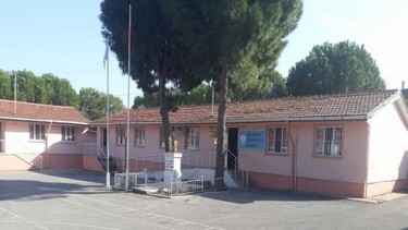 İzmir-Menderes-Görece Şehit Mustafa Mutlu İlkokulu fotoğrafı