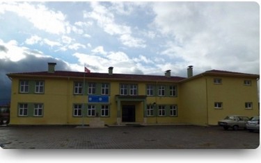 Afyonkarahisar-Bayat-Cumhuriyet Ortaokulu fotoğrafı