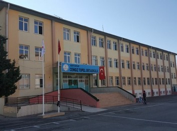 Adıyaman-Merkez-Cengiz Topel Ortaokulu fotoğrafı