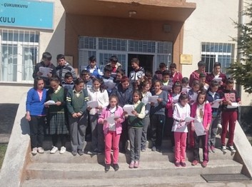 Niğde-Bor-Çukurkuyu Gözükara Ortaokulu fotoğrafı