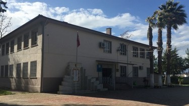 Hatay-Antakya-Demirköprü Muhtar Abdurrahman Çetiner Ortaokulu fotoğrafı