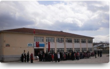 Tokat-Merkez-Çamlıbel Ortaokulu fotoğrafı