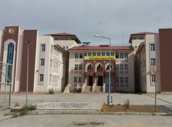 Van-Özalp-Özalp Anadolu İmam Hatip Lisesi fotoğrafı