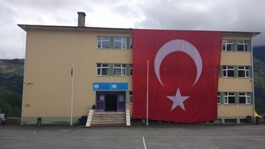Trabzon-Araklı-Yeşilyurt İlkokulu fotoğrafı