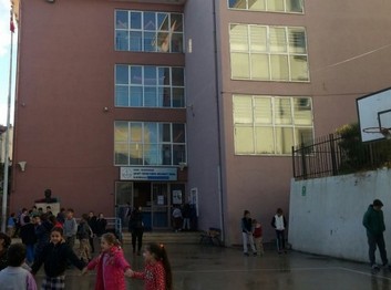 İzmir-Seferihisar-Şehit Öğretmen Mehmet İzdal İlkokulu fotoğrafı