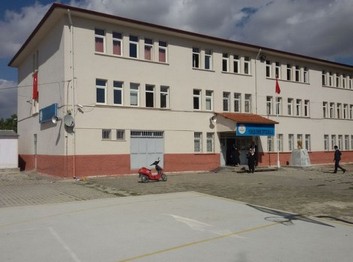 Isparta-Şarkıkaraağaç-Yunus Emre Ortaokulu fotoğrafı