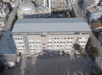İzmir-Karabağlar-Necmettin Erbakan Anadolu İmam Hatip Lisesi fotoğrafı