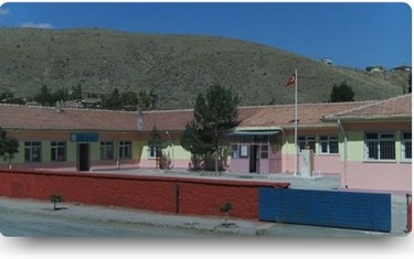 Yozgat-Şefaatli-Mehmet Akif Ersoy İlkokulu fotoğrafı