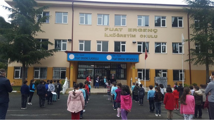 Rize-Pazar-FUAT ERGENÇ İLKOKULU fotoğrafı