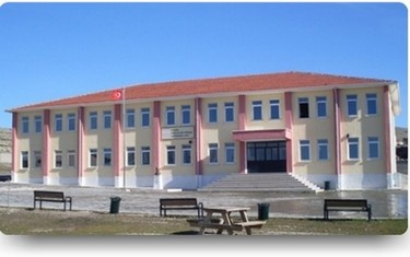 Ankara-Haymana-Yenice Dilaver Temizhan Çok Programlı Anadolu Lisesi fotoğrafı