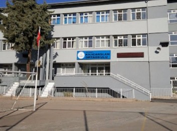 Aksaray-Merkez-Kılıçarslan Ortaokulu fotoğrafı