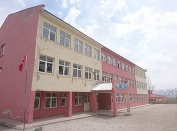 Hakkari-Yüksekova-Kadıköy Köyü Ortaokulu fotoğrafı