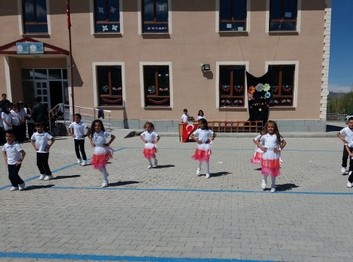 Erzurum-Horasan-Kemerli İlkokulu fotoğrafı