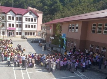 Trabzon-Çaykara-Zeki Bilge Ortaokulu fotoğrafı