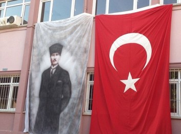 İzmir-Kemalpaşa-Merkez Atatürk Ortaokulu fotoğrafı
