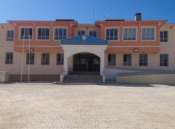 Van-Edremit-Gölkaşı Ortaokulu fotoğrafı