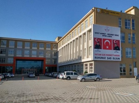 Adana-Seyhan-Şehit Ahmet-Mehmet Oruç Spor Lisesi fotoğrafı