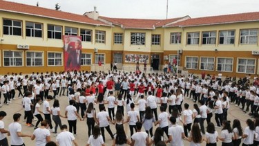İzmir-Gaziemir-Atatürk Ortaokulu fotoğrafı