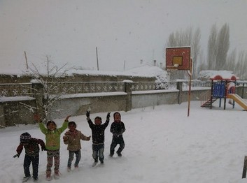 Van-Gürpınar-Ortaköy İlkokulu fotoğrafı