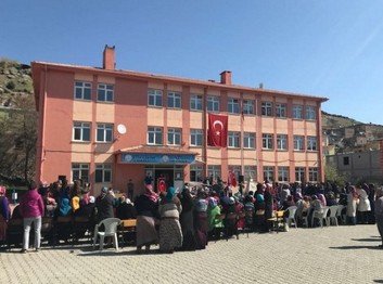 Kayseri-Talas-Fatma Aksoy İlkokulu fotoğrafı