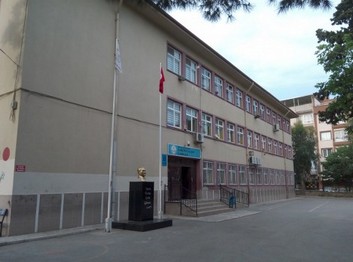 Manisa-Yunusemre-Çağatay Uluçay İlkokulu fotoğrafı