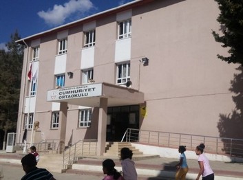 Osmaniye-Bahçe-Bahçe Cumhuriyet Ortaokulu fotoğrafı
