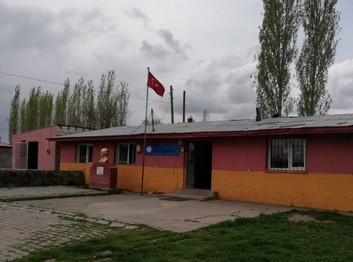 Iğdır-Karakoyunlu-Şıracı İlkokulu fotoğrafı